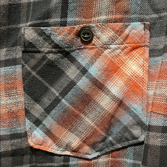 Patagonia Women’s Heywood Flannel Shirt - Picture 7 of 9